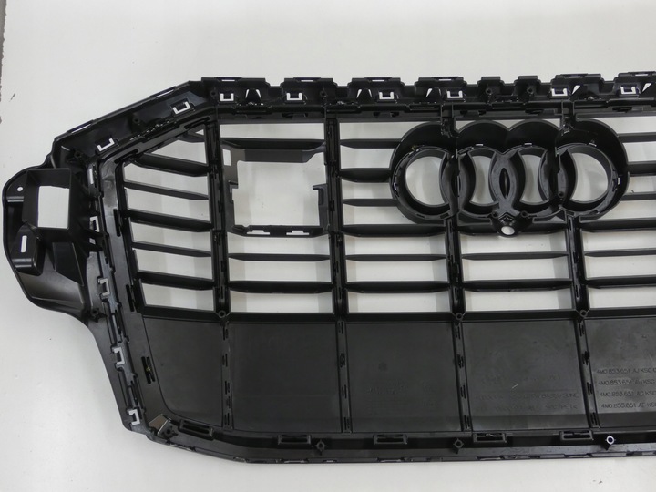 фото №5, Решётка, решётка радиатора audi q-7 4m рестайлинг теневая линия радары, камера