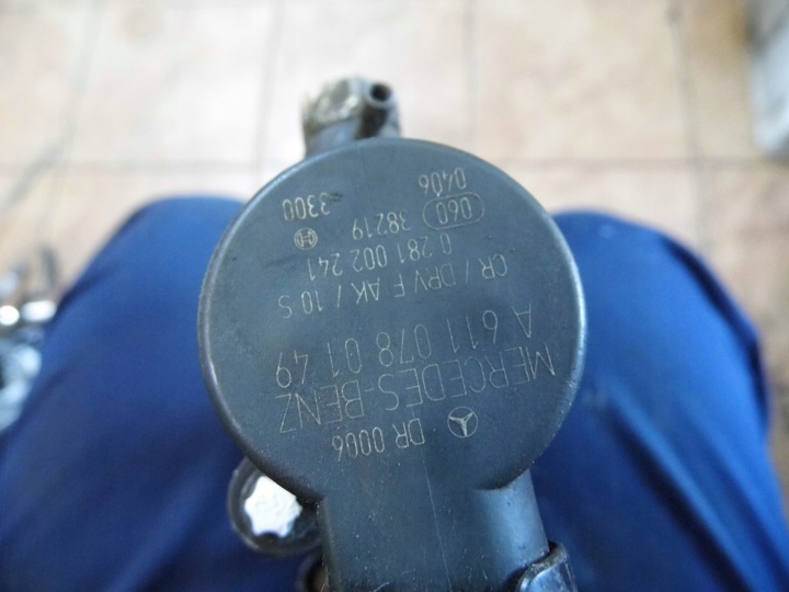 фото №7, Jeep 2.7d 02' топливная рейка a6120700095 a6110780149