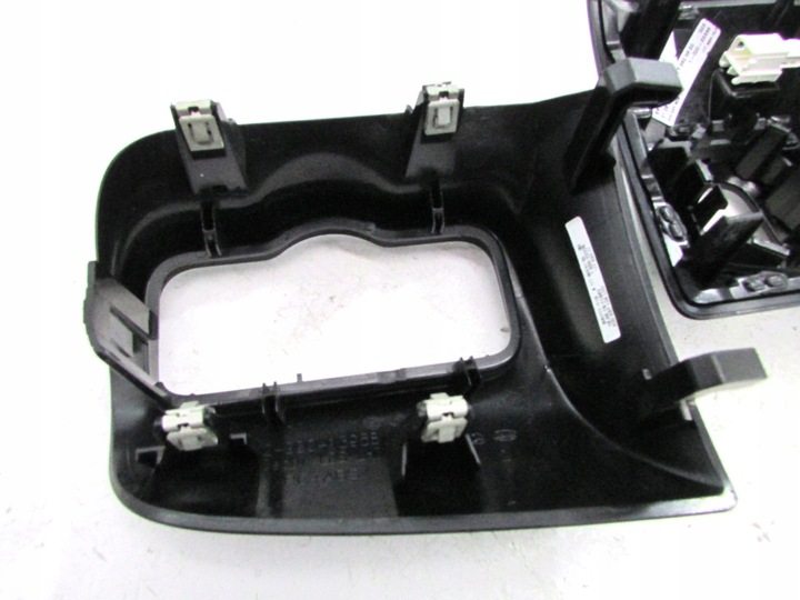 фото №8, Mercedes w177 w247 панель решітка повітропровід європа kpl