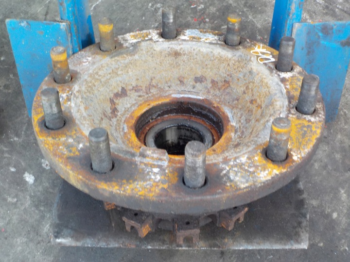 фото №1, Daf 105 ступиця перед