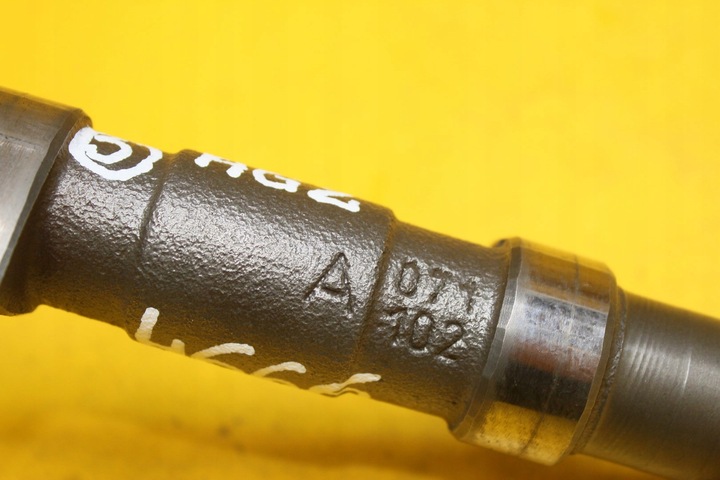 фото №9, Вал всасывающий passat b5 golf iv 2.3 b agz 071102a