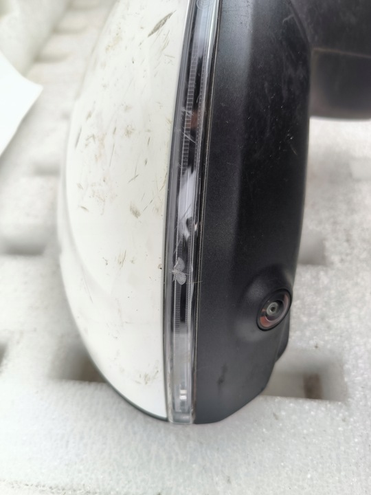 фото №9, Mercedes w254 дзеркало праві камери a2548101402