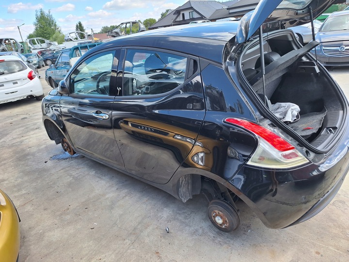 фото №3, Lancia chrysler ypsilon 3 iii 312 2011- дверь зад правые 876 nero carbonio