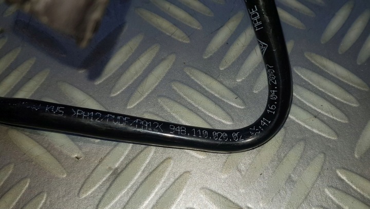 фото №6, Porsche cayenne 4.8 v8 трубка  повітря клапан тиску 94811002002 07r
