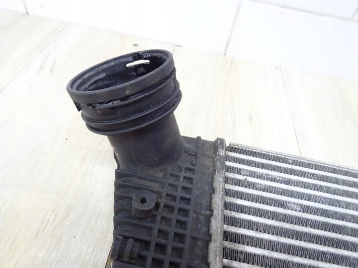 фото №8, Vw skoda audi радиаторов интеркулер 1k0145928
