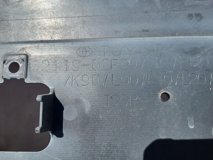 фото №7, Toyota corolla e16 рестайлінг 16- бампер переднє оригінал!