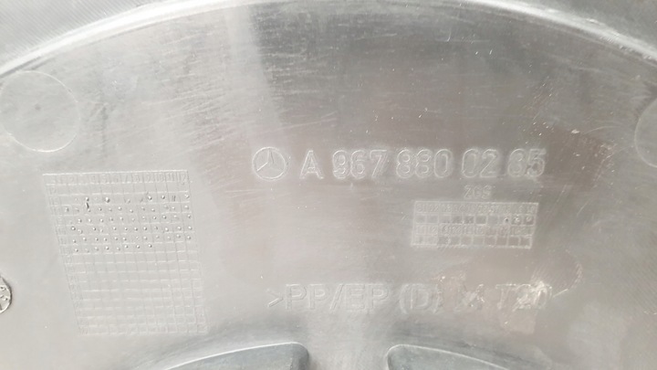 фото №8, Mercedes atego w967 3 2013- решётка радиатора решётка