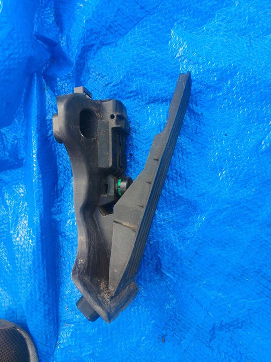 фото №1, Педаль газа vw 1k1723503ap