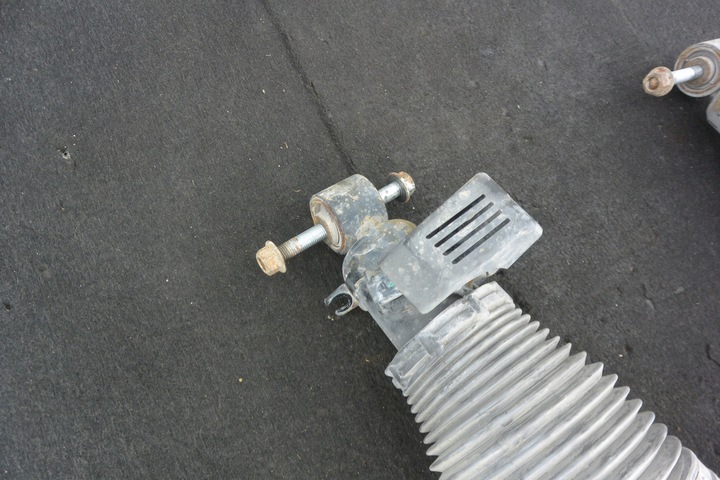 фото №7, Амортизатор пневматический зад audi q7 4l vw touareg 7l