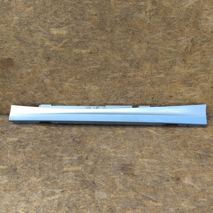 фото №1, Bmw e87 накладка планка пороговая порога левая 7184353
