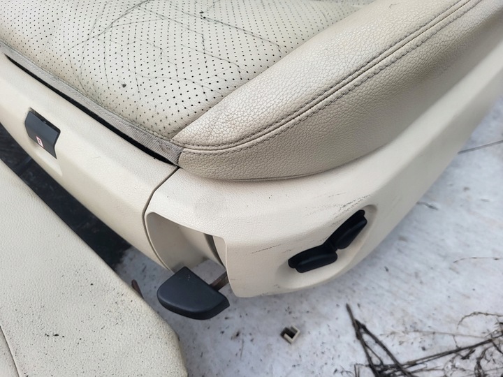 фото №7, Сиденья диван ремни обшивки kpl кожа mercedes e-klasa w211 sedan