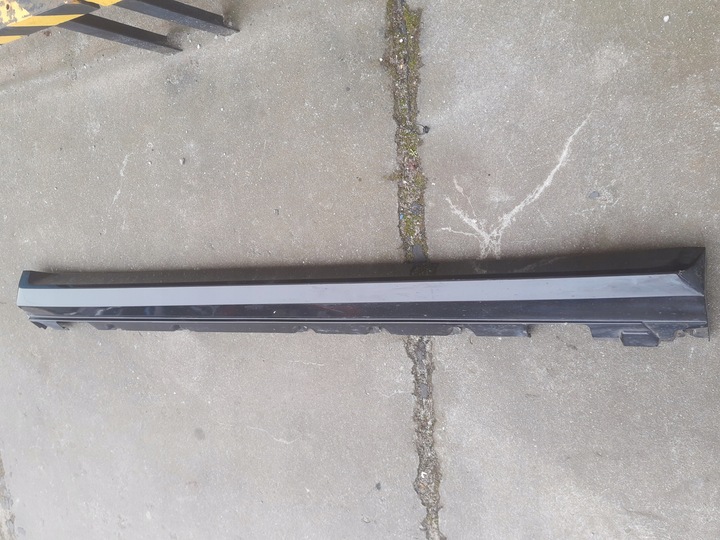 фото №1, Mercedes glk x204 накладка порога правая+ каркас