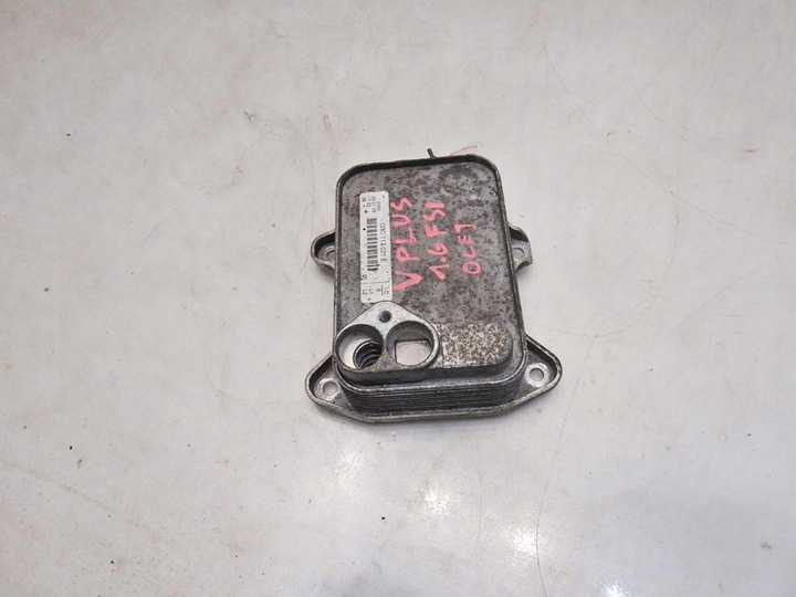 фото №7, Радіатор масла vw golf v plus 1.6 fsi 03c117021e