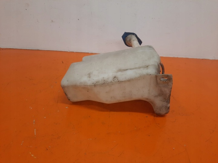 фото №5, Volkswagen transporter 2.5 t4 90-03 бачок омывателя 701955453b