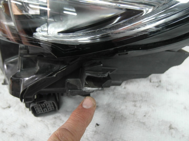 фото №16, Mazda 6 gj рестайлінг повний led лампа передня ліва перед