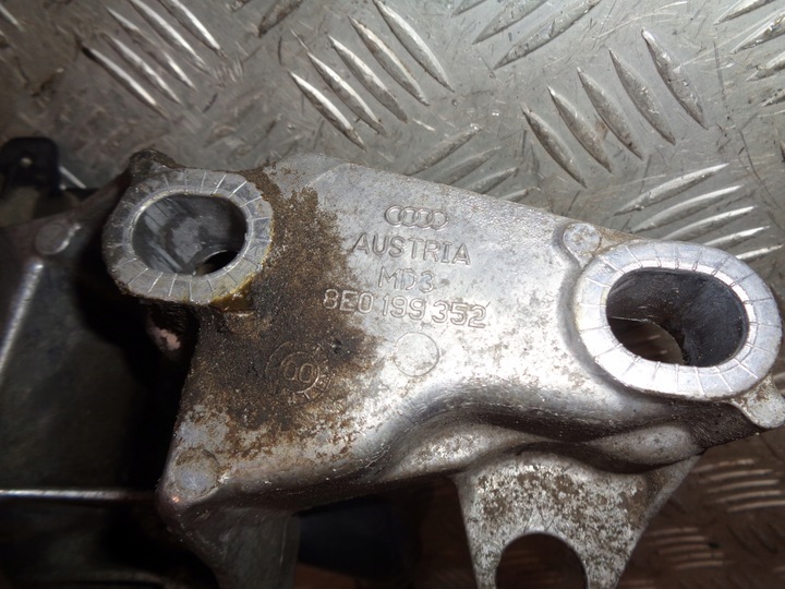 фото №6, Подушки двигун stabiliator audi a4 b6 00-06