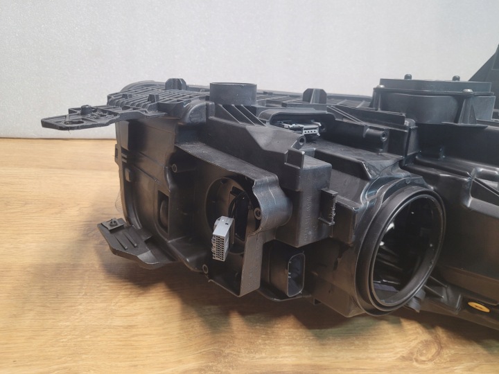 фото №13, Ford kuga mk2 рестайлінг - фара ліві перед, gv4113d155eh
