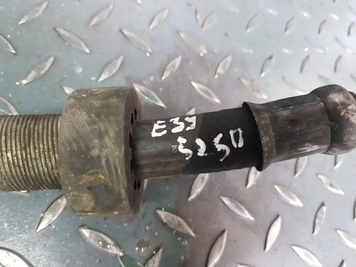 фото №6, Шланг трубка кондиционера uzupełniania 6 913 893 bmw 5 e39 525d 530d m57