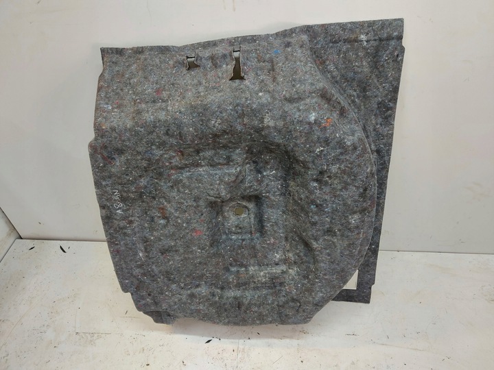 фото №2, Audi a8 d5 4n пол багажника обивка