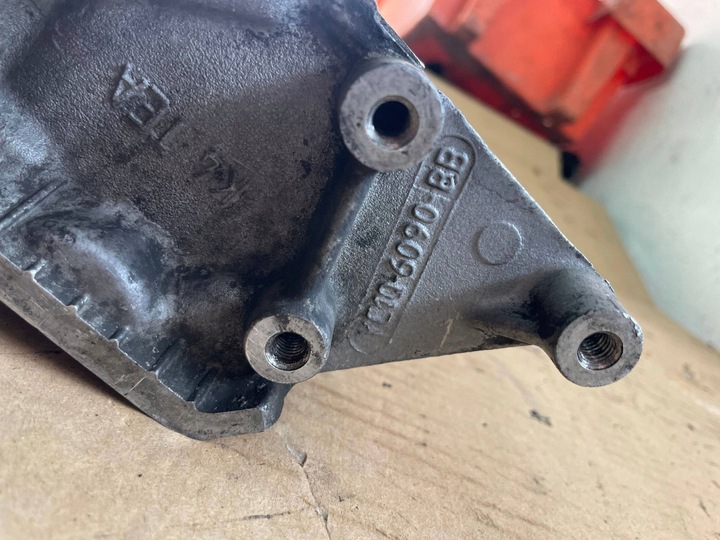 фото №10, Головка двигателя ford transit yc1q-6090-bb 2.4 tddi