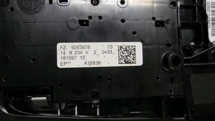 фото №9, Bmw f20 f21 f30 f31 освещение лампа интерьера кабины потолок 9312496