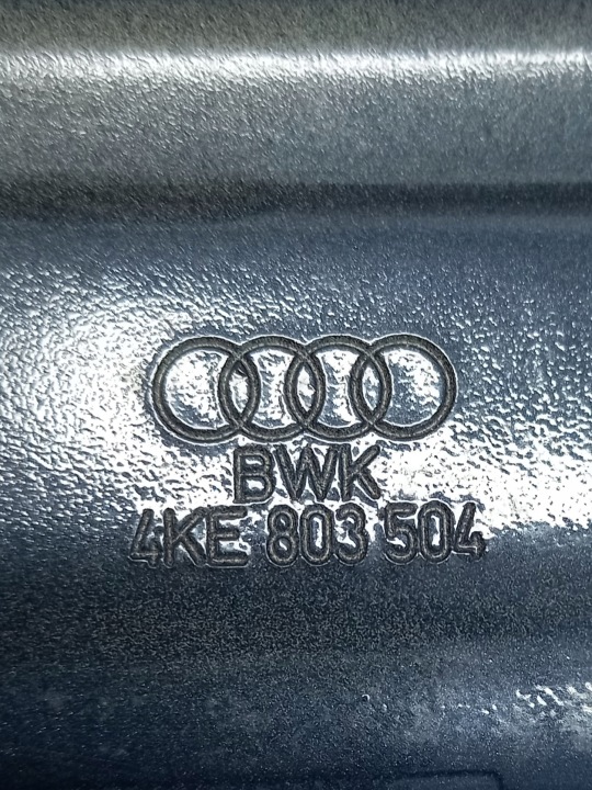 фото №6, Правое кронштейн крепление поддержка крыльев audi q8 e-tron geg get 4ke803504