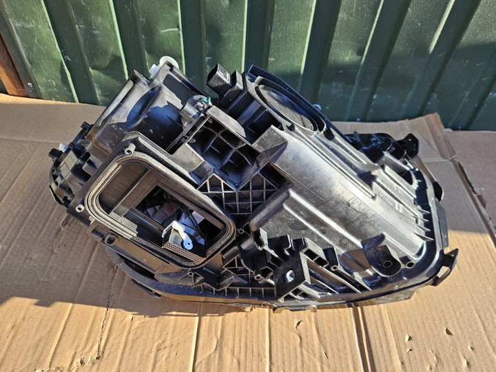 фото №12, Mercedes-benz eqa eqb лампа перед передняя левая полный led a2439068900