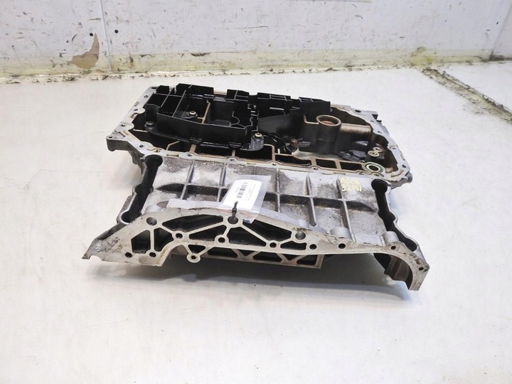 фото №3, Основание поддон масляной audi a6 c6 3.2 fsi 06e103603c