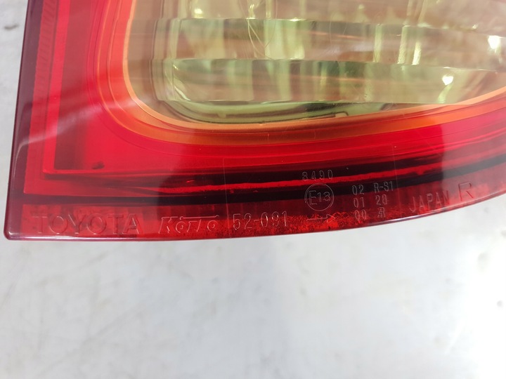 фото №7, Toyota yaris i verso 04r рестайлинг лампа задняя правая