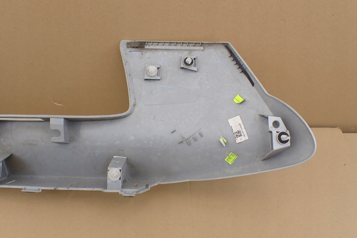 фото №11, Toyota c-hr накладка кришки багажника планка накладка 76811-f4010