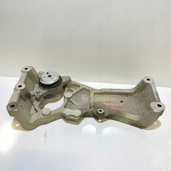 фото №16, Maserati levante 3.0 d лапи двигателя 670105591