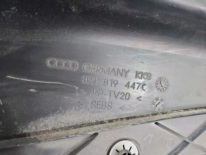 фото №11, Панель під лобовим склом audi q5 08- 8r1819447c європа