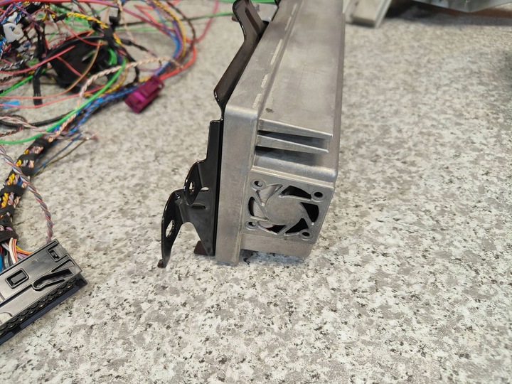 фото №7, Bmw x3 f25 озвучення динаміки top hifi harman кардон 9317119 + джгут