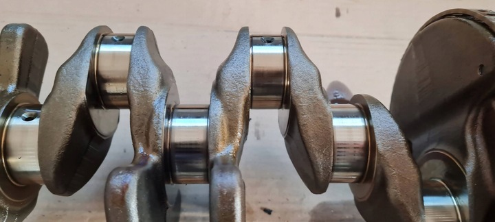 фото №16, A4 b9 8w рестайлінг wał колінчастий 2.0 tfsi 06l105101f 06lf a5 8w q5 a6 c7