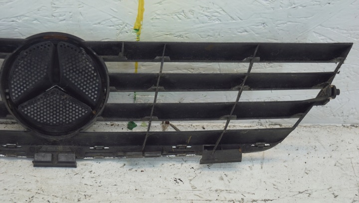 фото №7, Решітка радіатора решітка mercedes w203 купе a2038801083