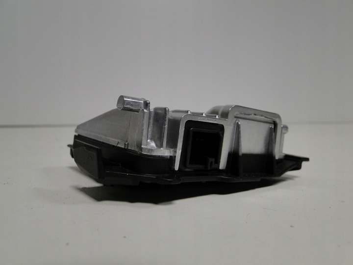 фото №9, Mercedes a 177 e 238 b glb 247 glc 253 камера ассистент стёкла датчик перед