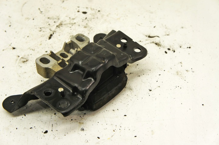 фото №5, Qv334 seat leon iii 5f 1.8i подушка двигателя 5q0199555s