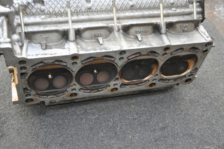 фото №5, Bmw e38 e53 m62tu 4,4 головка права 1745461 cy1-4