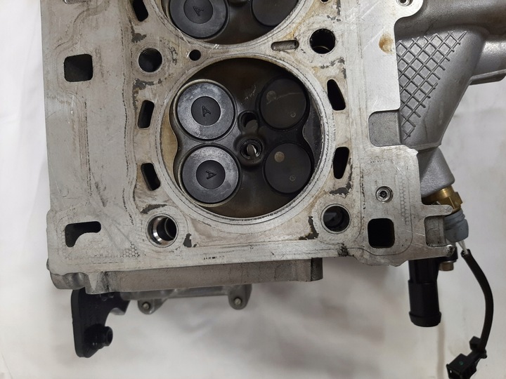 фото №12, Ford fiesta mk7 1.0 ecoboost головка pbcm5g-6090