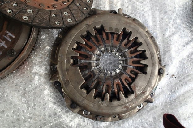 фото №5, Mazda 6 2.0 citd колесо двомасовий диск притиск