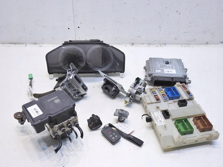 фото №15, Набор стартовый volvo v70 iii 2.0 d3 p31303388