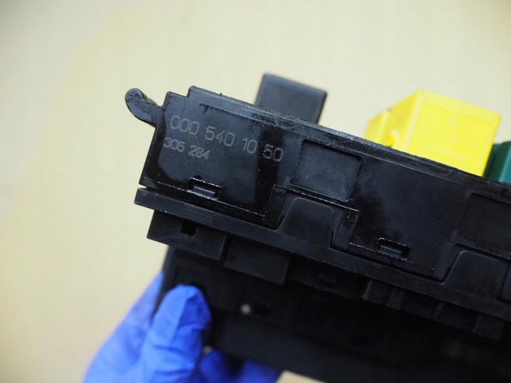 фото №11, Коробка запобіжників mercedes e w210 0005401050