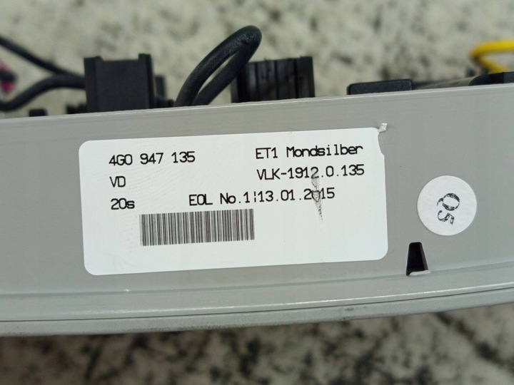 фото №7, Лампа освещение интерьера audi a6 c7 4g0947135