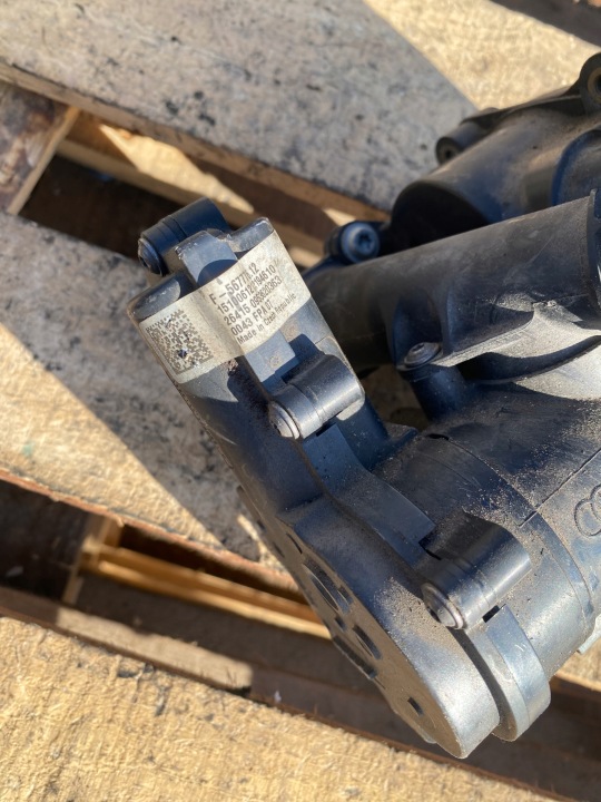 фото №11, Корпус термостата водяна помпа  audi vw seat skoda tsi tfsi 06l121111h