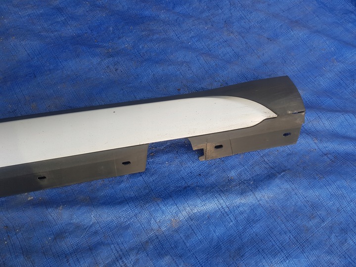 фото №8, Bmw x1 e84 планка порогова права накладка c354 354