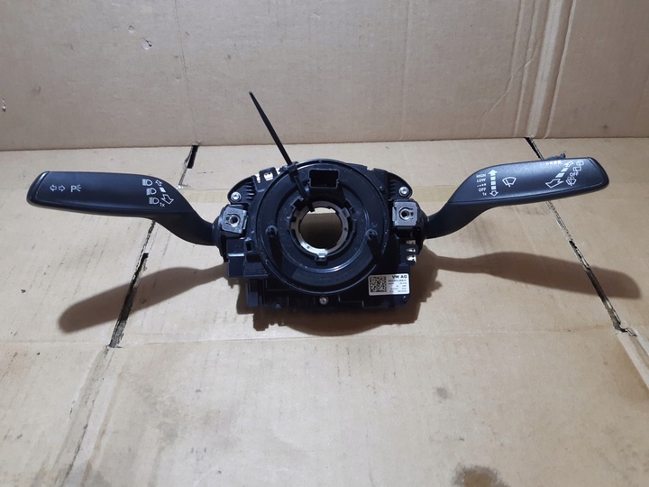 фото №1, Audi a1 8x переключатель комбинированный подрулевые рычаги лента 8x0953501b 5k0953569h