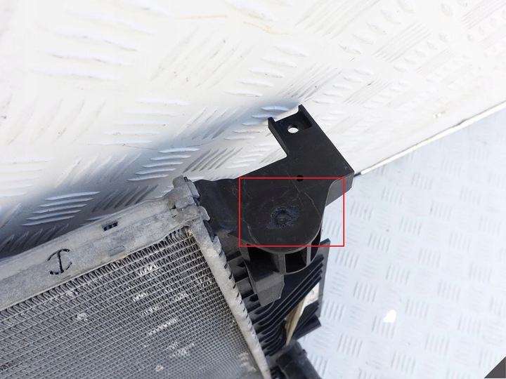 фото №7, Ford kuga focus c-max втулка стабилизатора радиаторов воды