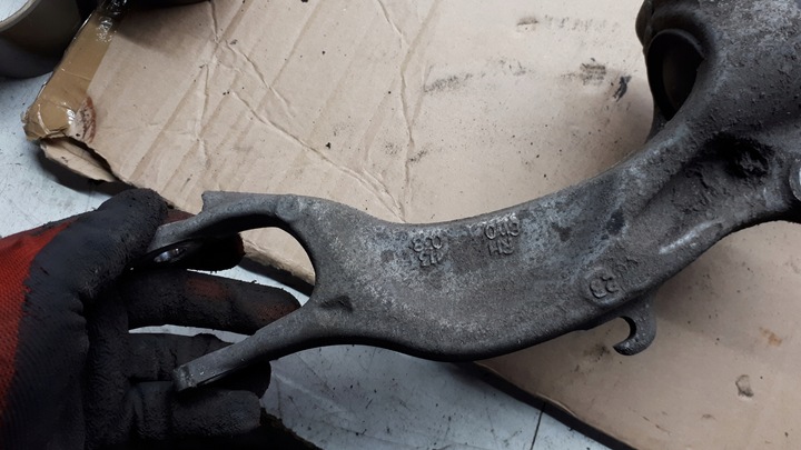 фото №11, A4 b9 8w амортизатор правые перед 8w0031al a5 8w