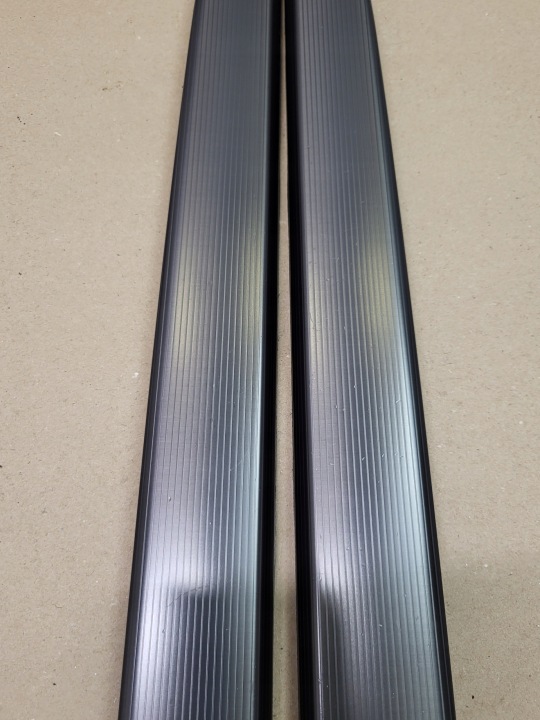 фото №11, Молдинг дверь dekor подсветка ambiente led land rover discovery 5 v l462