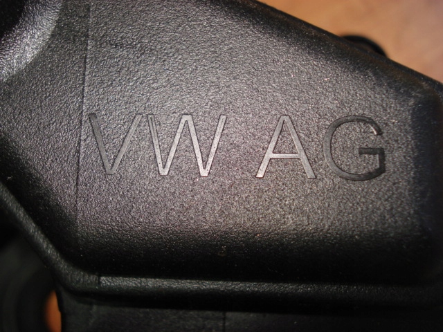 фото №7, Vw audi seat skoda 1.6 2.0 tdi кришка клапанів кришка 03l103469f v420